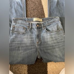 Mens 33x30 Wrangler jeans